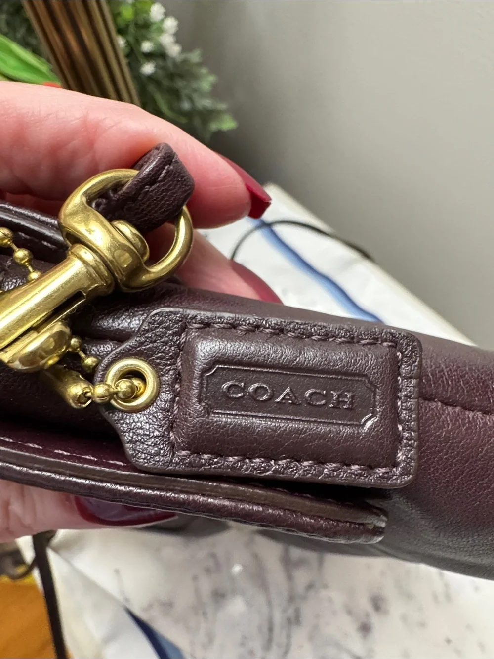 Coach crossbody smooth